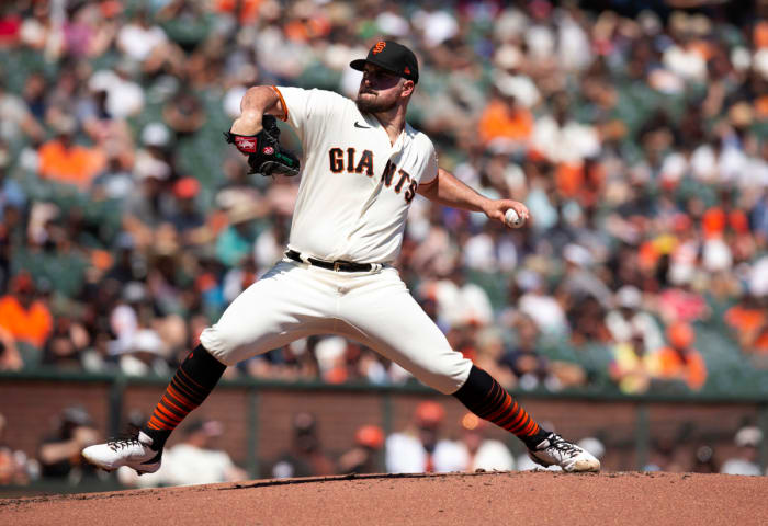 Former Giants lefthander Carlos Rodon delivers a pitch against the Phillies during the second inning at Oracle Park.